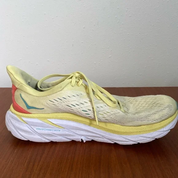 Hoka Women's Clifton 8 Max Cushioned
Road Running Shoes - Picture 7 of 8